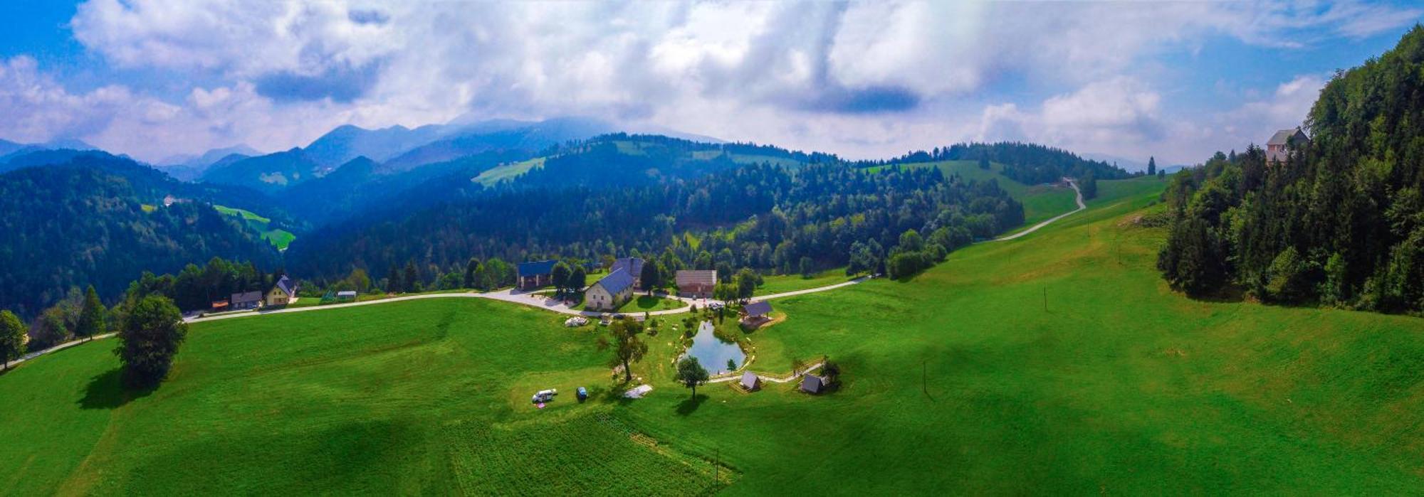 Wooden Chalet - Homestead Vrhovc Zelezniki Εξωτερικό φωτογραφία