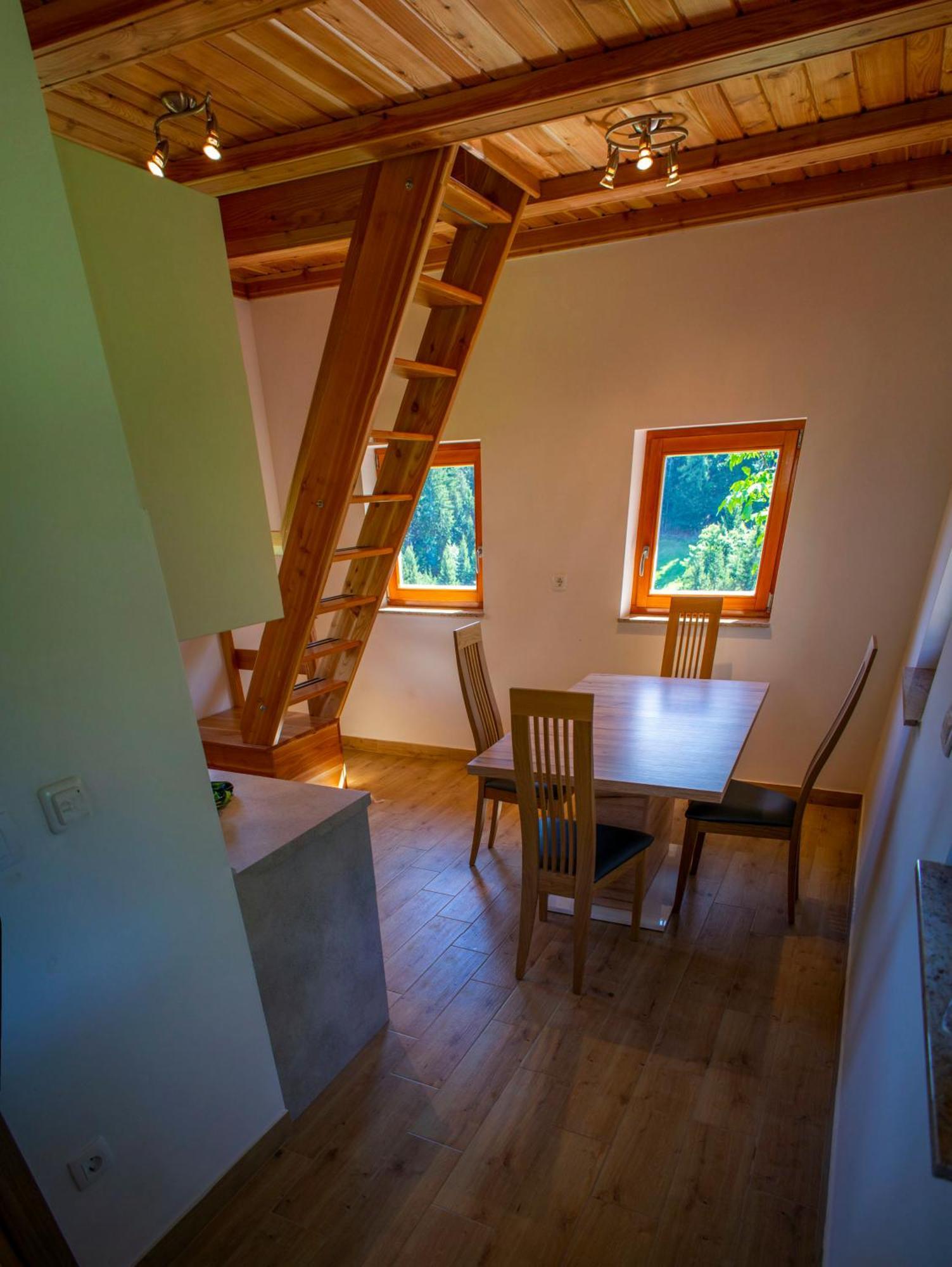 Wooden Chalet - Homestead Vrhovc Zelezniki Εξωτερικό φωτογραφία